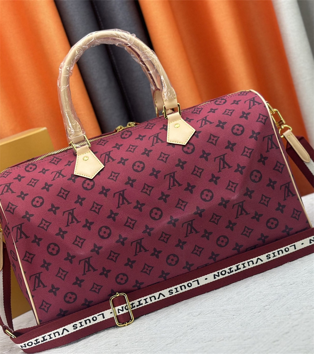 High quality luggage bag size:45*26cm LOV #Z0083 - Image 2
