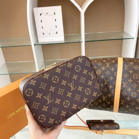 Wholesale fashion makeup bag LOV #Z0094 - Image 3