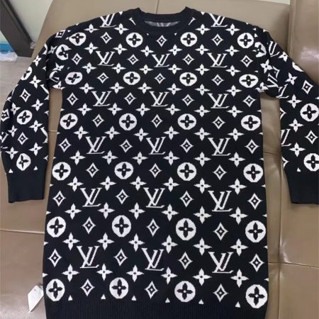 Wholesale fashion sweater size:S-2XL LOV #Z0097 - Image 2