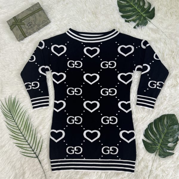 Wholesale fashion sweater size:S-2XL GUI #Z0100