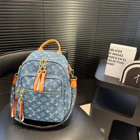 High quality backpack size:25*31cm LOV #Z0125 - Image 4