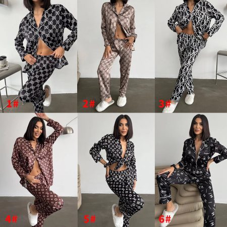 Wholesale  Pajamas suit for women size:S-2XL #Z0136