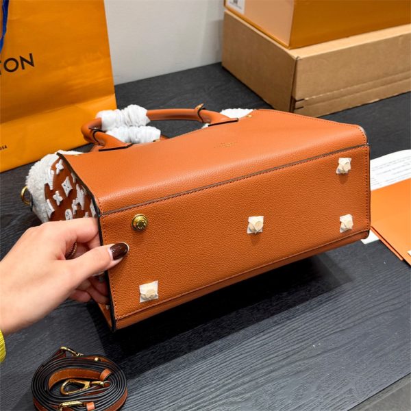 High quality fashion Tote bag size:30cm LOV #Z0188
