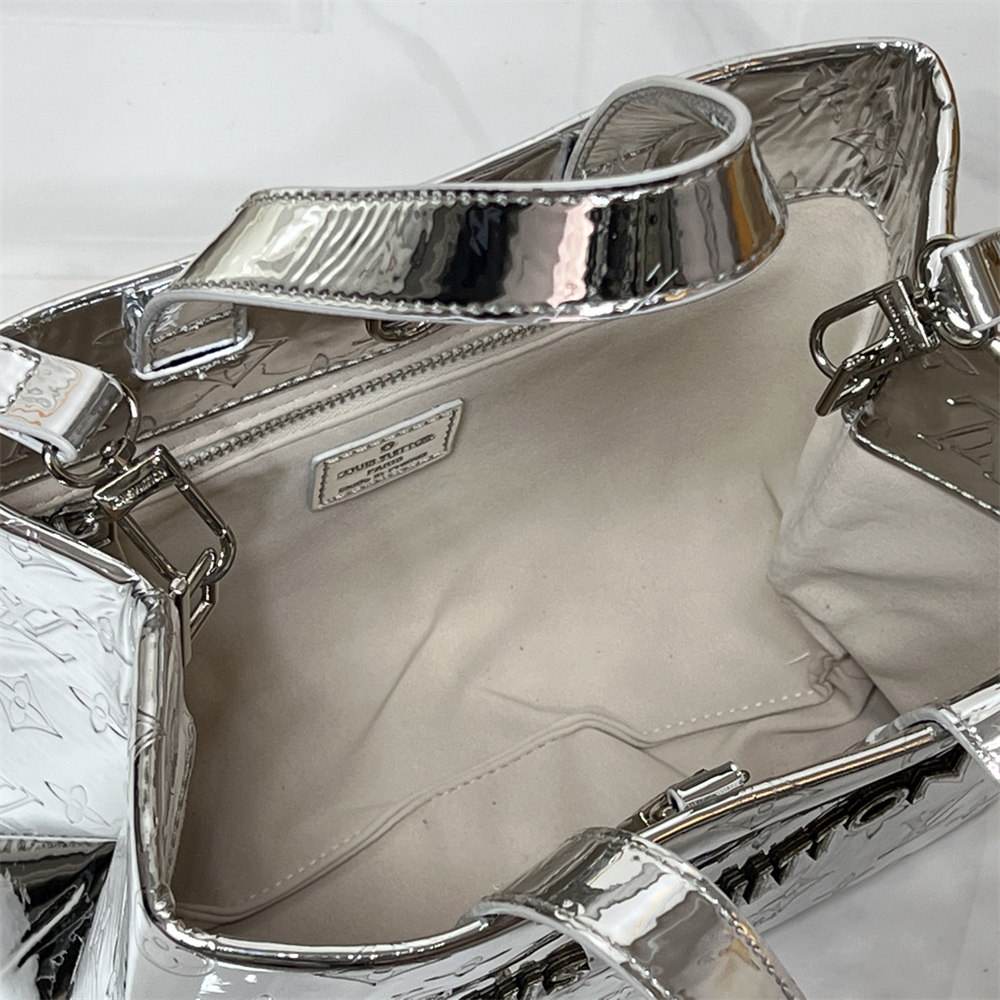 High quality Tote bag size:25*19*11cm LOV #Z0304 - Image 5