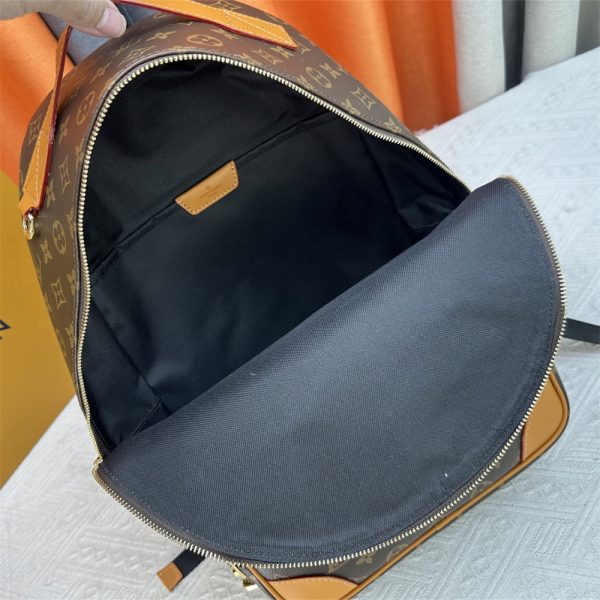 High quality backpack size:30*39*19cm LOV #Z0251