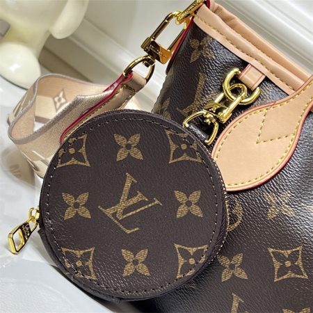 High quality shoulder bag size:24*14.9cm LOV #Z0265 - Image 4
