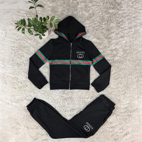 Wholesale sport suit size:S-2XL GUI YS #Z0270