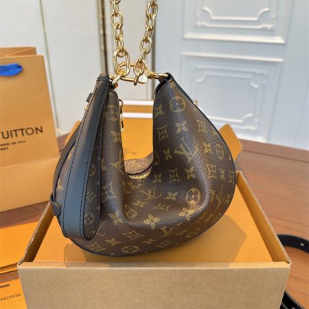Top quality shoulder bag size:28.5*19*5cm LOV #Z0328