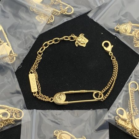 Wholesale Fashion High Quality Bracelet VEE YY #A3670