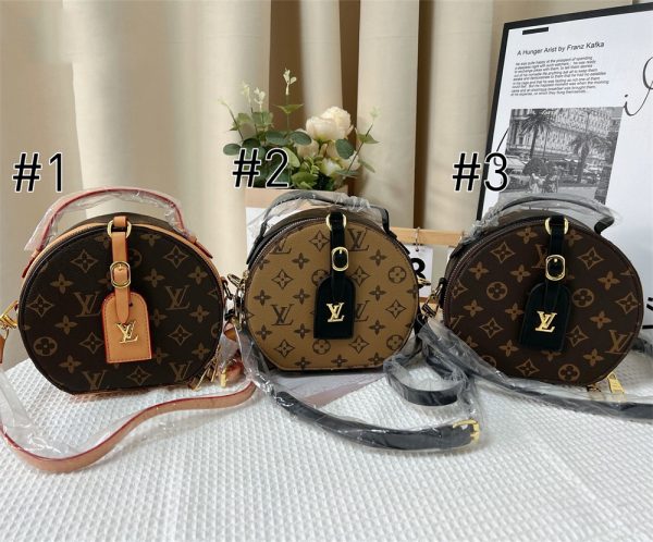 Wholesale  shoulder bag size:18*19*7cm LOV HG #Z0376
