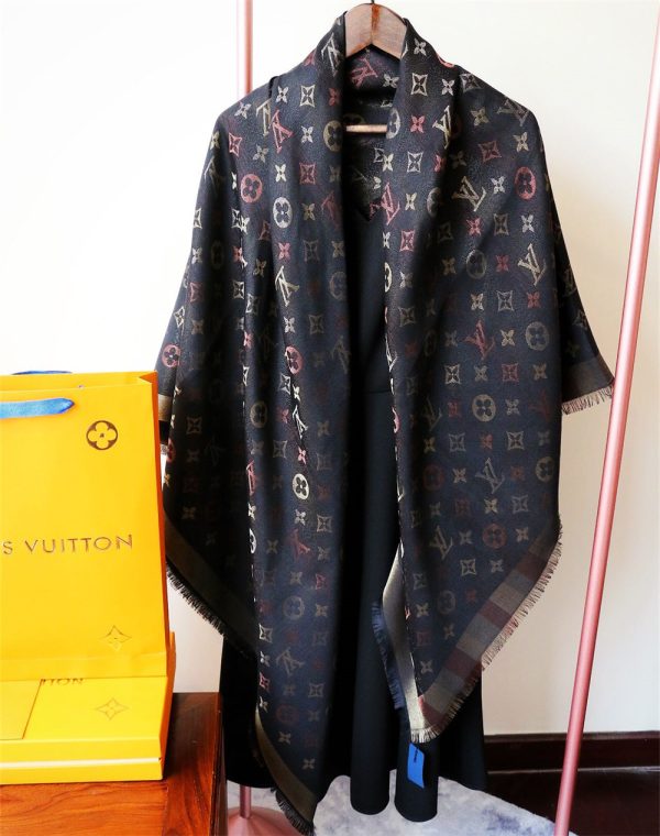 Wholesale fashion scarf LOV SD #Z0398
