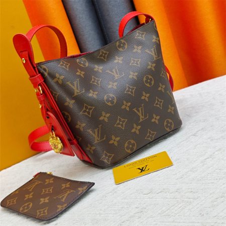 High quality bucket bag size:16*18*12cm LOV #Z0437 - Image 2