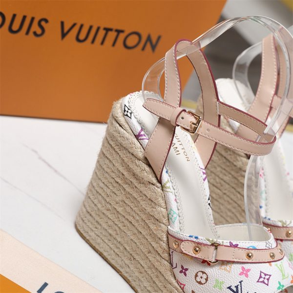 High quality sandals size:5-11 with box free shipping LOV #Z0439