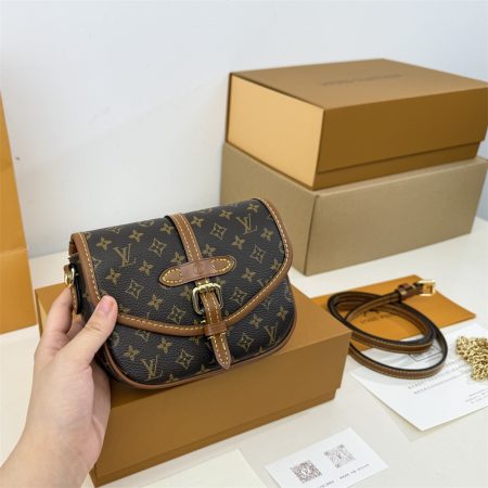 High quality shoulder bag size:16*13cm LOV DS #Z0485
