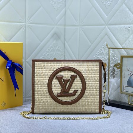 High quality Shoulder bag size:9.5*7.9*2.2cm LOV #Z0488 - Image 2