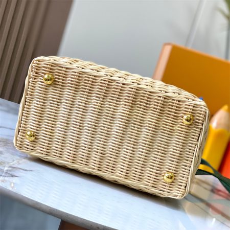 Top quality handbag bag size:27*17.3*9cm LOV #Z0515 - Image 4