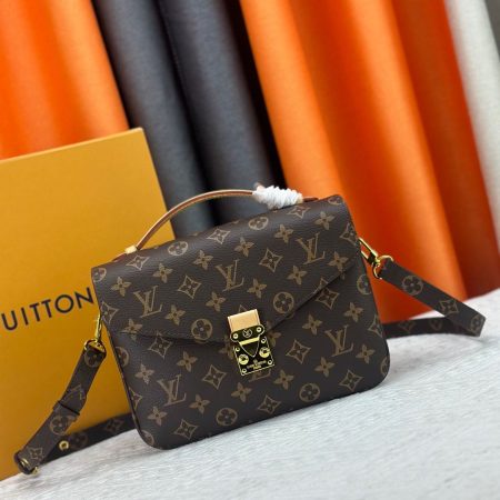 1 set fashion bag & jacket free shipping LOV #Z0521 - Image 3
