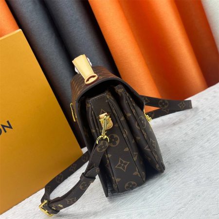 High quality shoulder bag size:25*19*9cm LOV #Z0528 - Image 2
