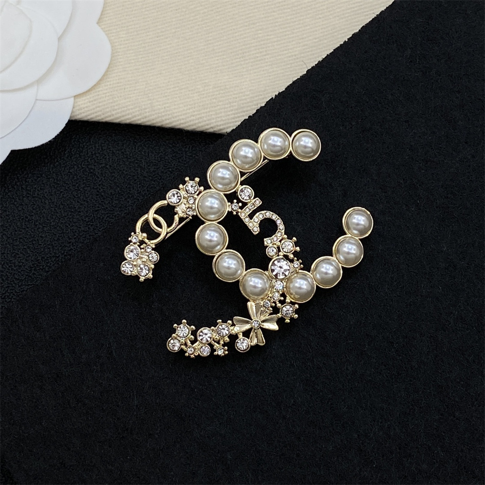Wholesale Fashion Brooch CHL XY #Z0567 - Image 1