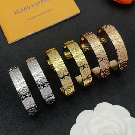 Wholesale High quality Earrings LOV #Z0577
