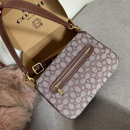 High quiality shoulder bag size:26*17cm COH #Z0590 - Image 3