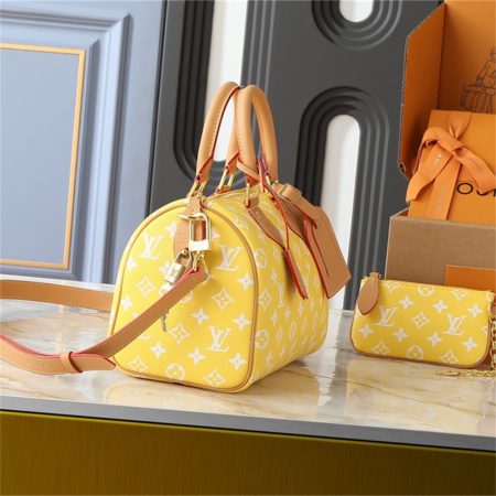 High quality sandals & handbag & key bag free shipping CHL # - Image 3