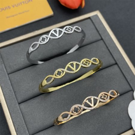 Wholesale high quality Bracelet LOV #Z0620