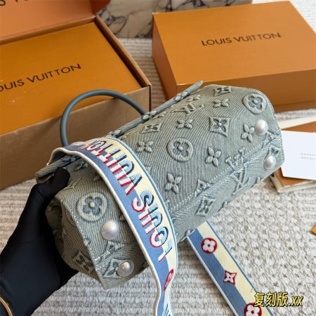 High quality Handbag size:26cm LOV #Z0638 - Image 5