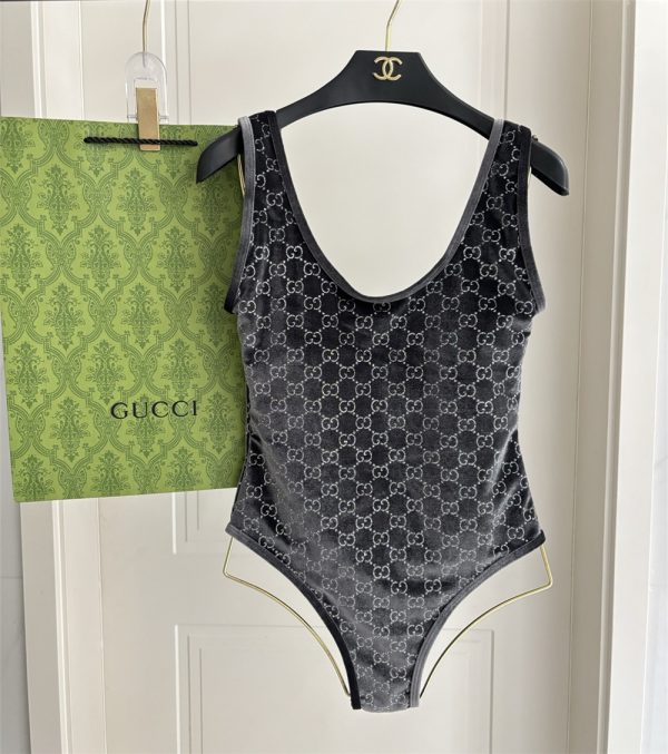 High quality swimsuit size:S-XL GUI #Z0660