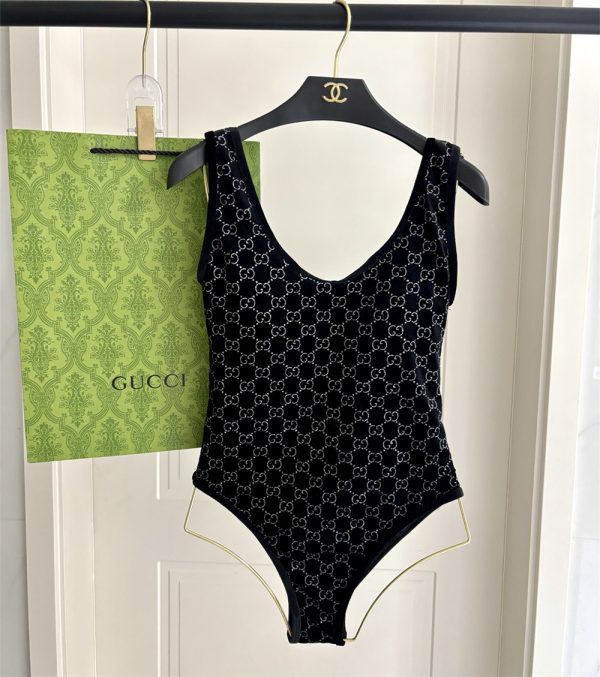 High quality swimsuit size:S-XL GUI #Z0660