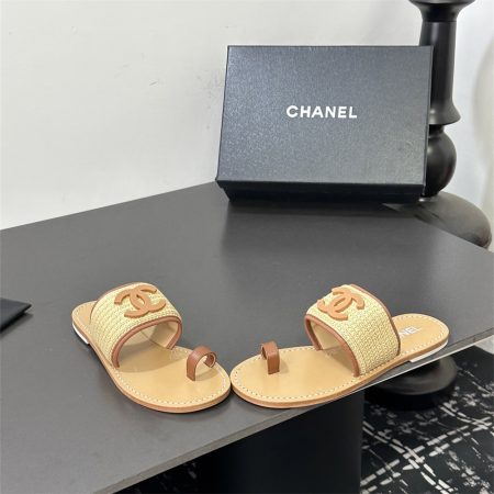 High quality slipper size:5-10 with box CHL #Z0685 - Image 3