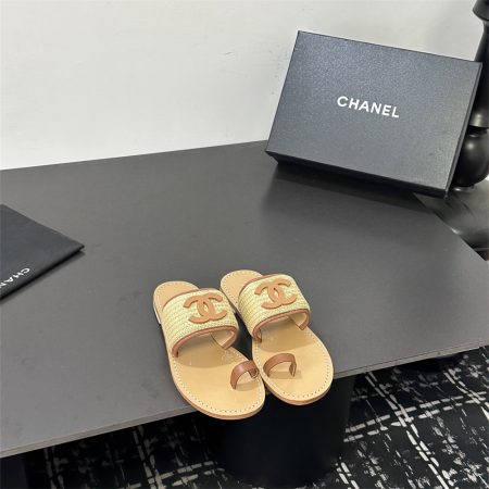 High quality slipper size:5-10 with box CHL #Z0685 - Image 2