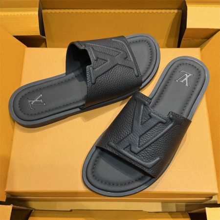 High quality slippers for men size:7-11 with box LOV #Z0725 - Image 4