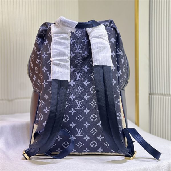 High quality backpack size:29*38*20cm LOV #Z0778