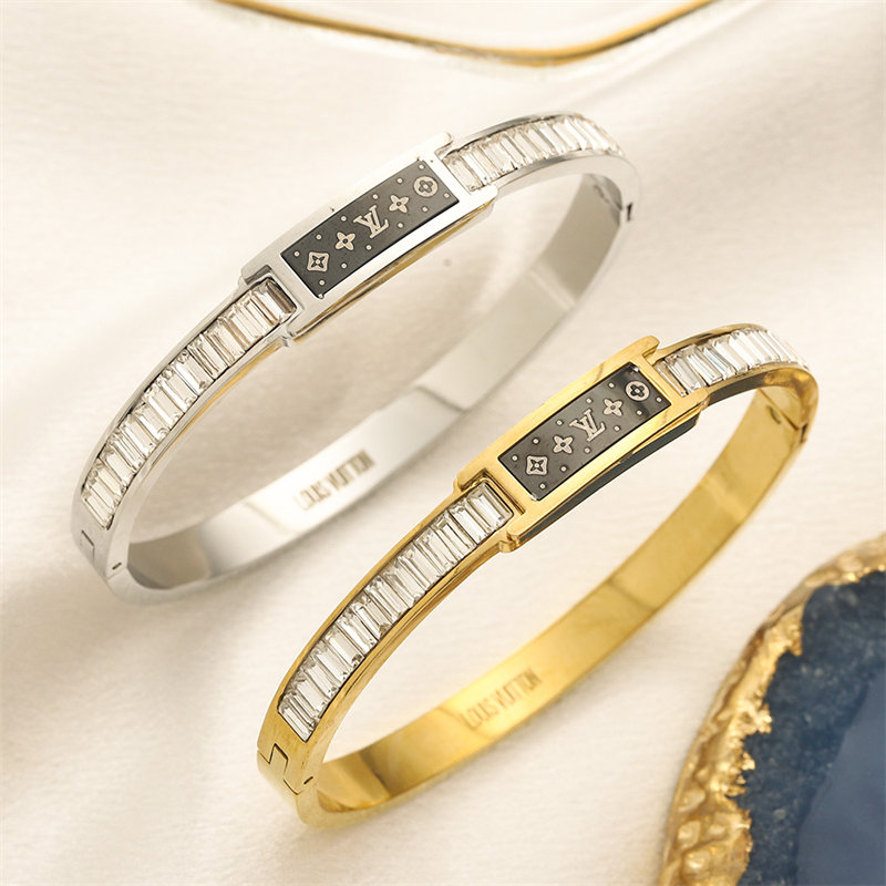 Wholesale Fashion Bracelet LOV TG #A2576 - Image 1