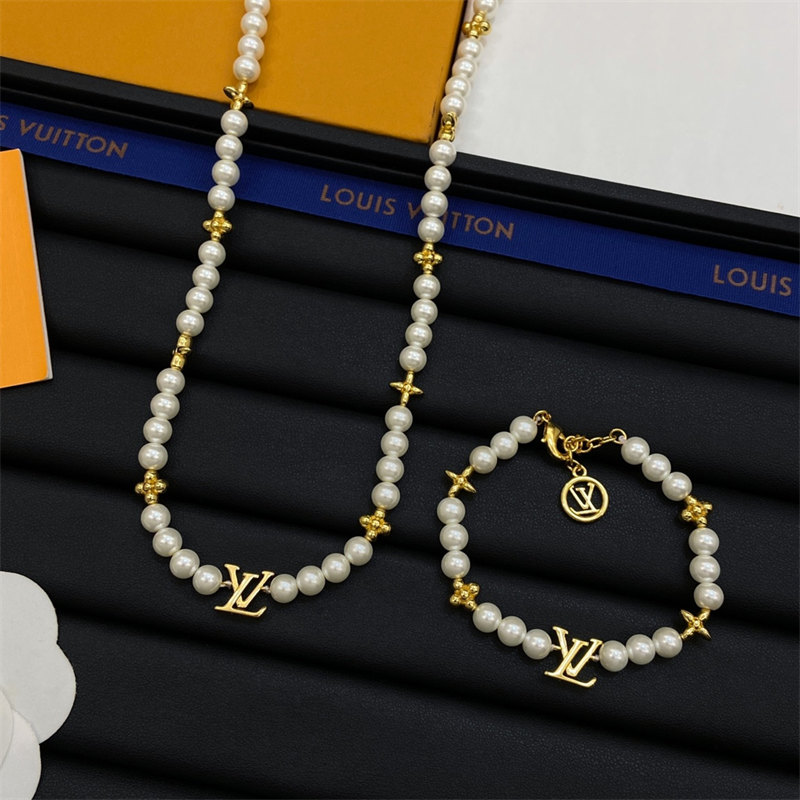 Wholesale Fashion Necklace and Bracelet Set LOV LHZ #A2675 - Image 1