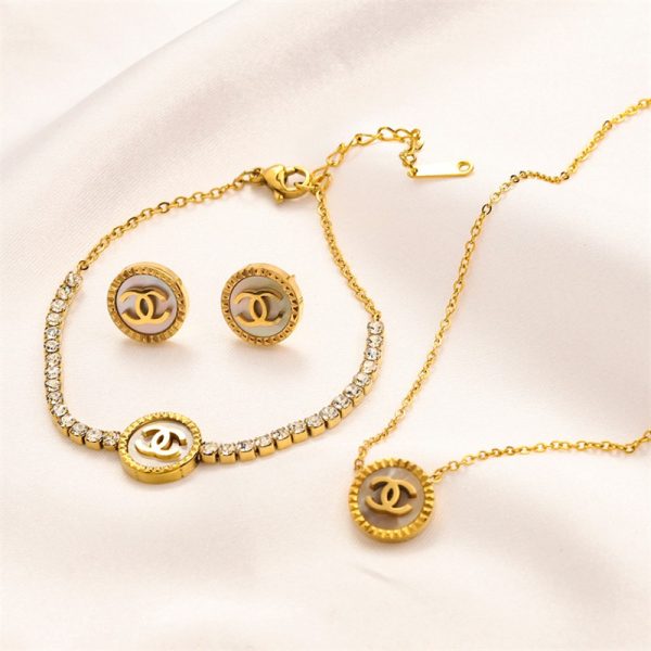 Wholesale Fashion Necklace & Bracelet & Earring Set CHL #A1571
