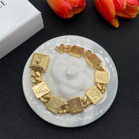 Wholesale Fashion High Quality Bracelet VEE #A0354