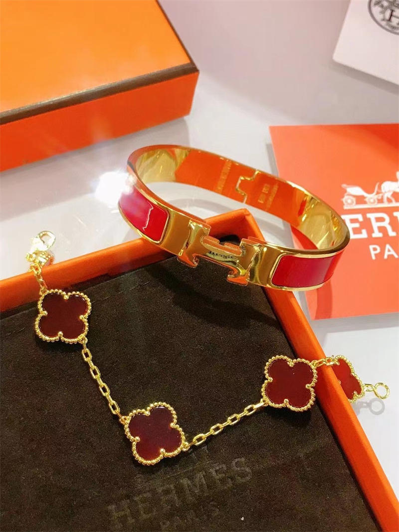 Wholesale Fashion High Quality Bracelet set VAC HEM #A0569 - Image 2