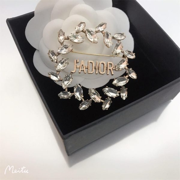 Wholesale Fashion Brooch DIR #A0363