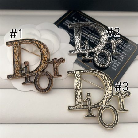 Wholesale Fashion Brooch DIR LHZ #A5632