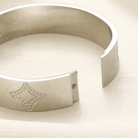 Wholesale Fashion Bracelet LOV YW #A5049 - Image 3