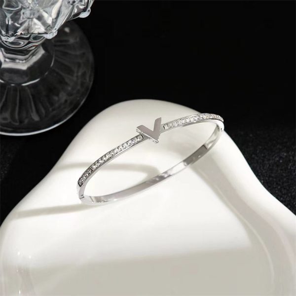 Wholesale Fashion Bracelet VAL LHZ #A0799