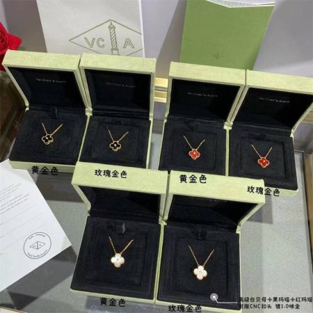Wholesale Fashion Necklace VAC #A0010