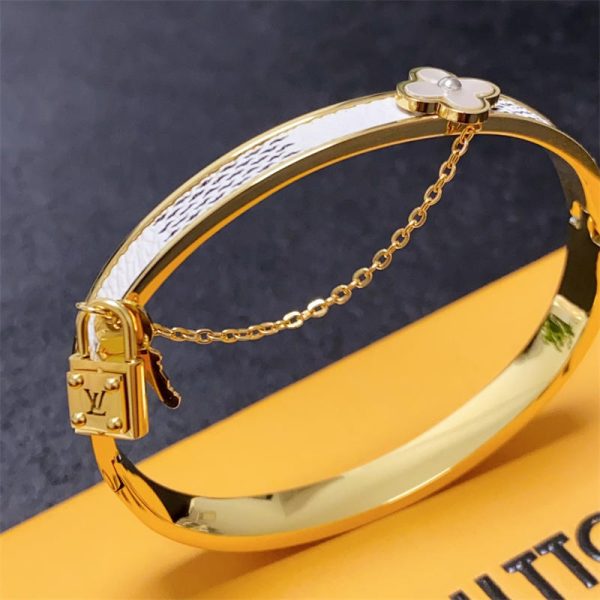 Wholesale Fashion High Quality Bracelet LOV #A0373 - Image 2