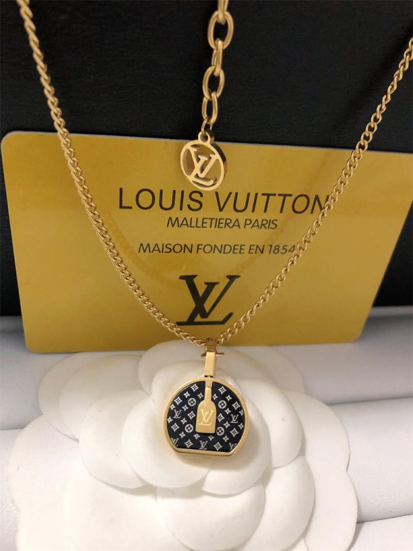 Wholesale Fashion Necklace LOV #A0315