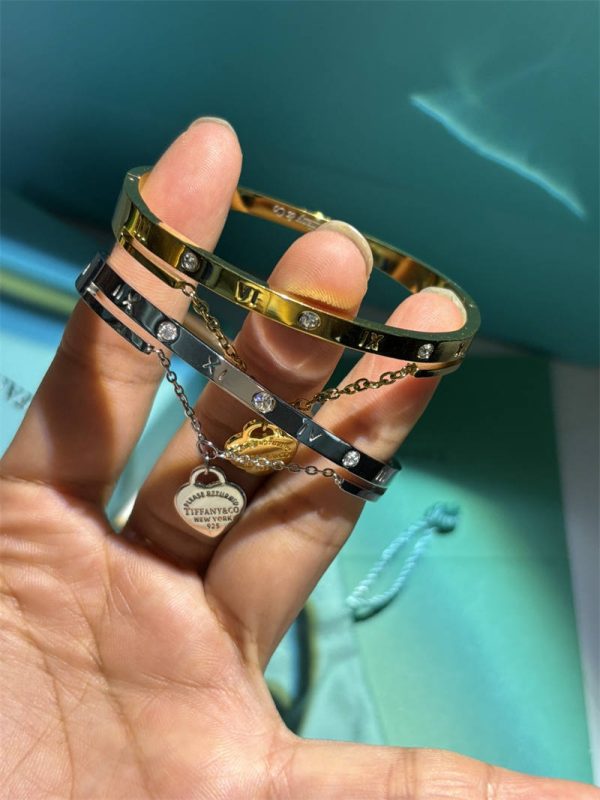 Wholesale Fashion High Quality Bracelet TIY #A1045