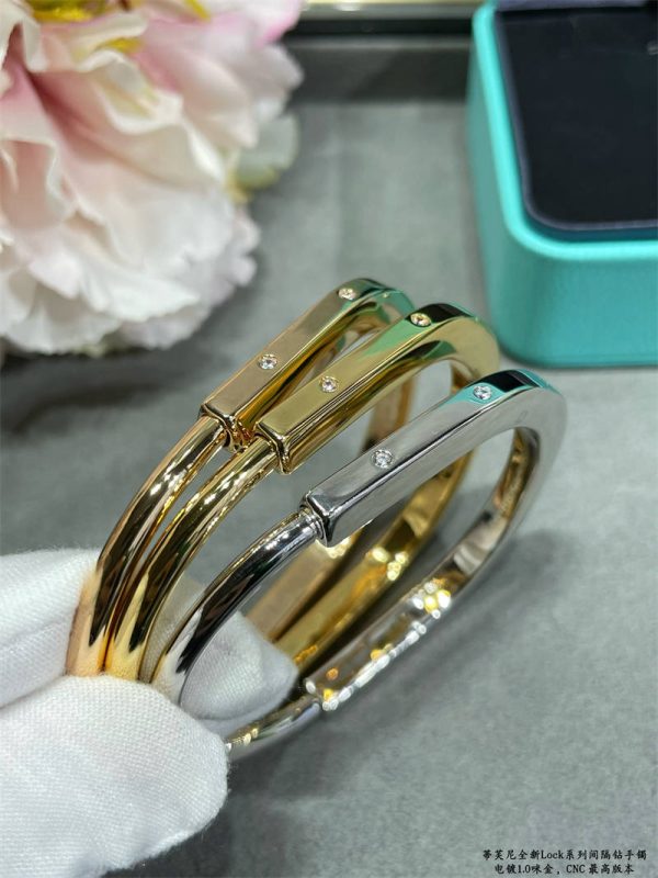 Wholesale Fashion High Quality Bracelet TIY #A1045