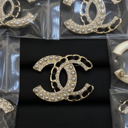 Wholesale Fashion High quality Brooch CHL #A1561