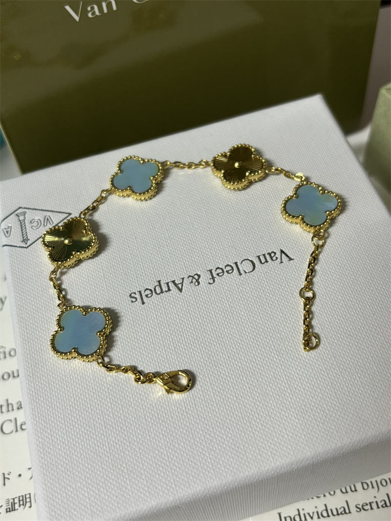 Wholesale Fashion Bracelet VAC #A0822 - Image 5